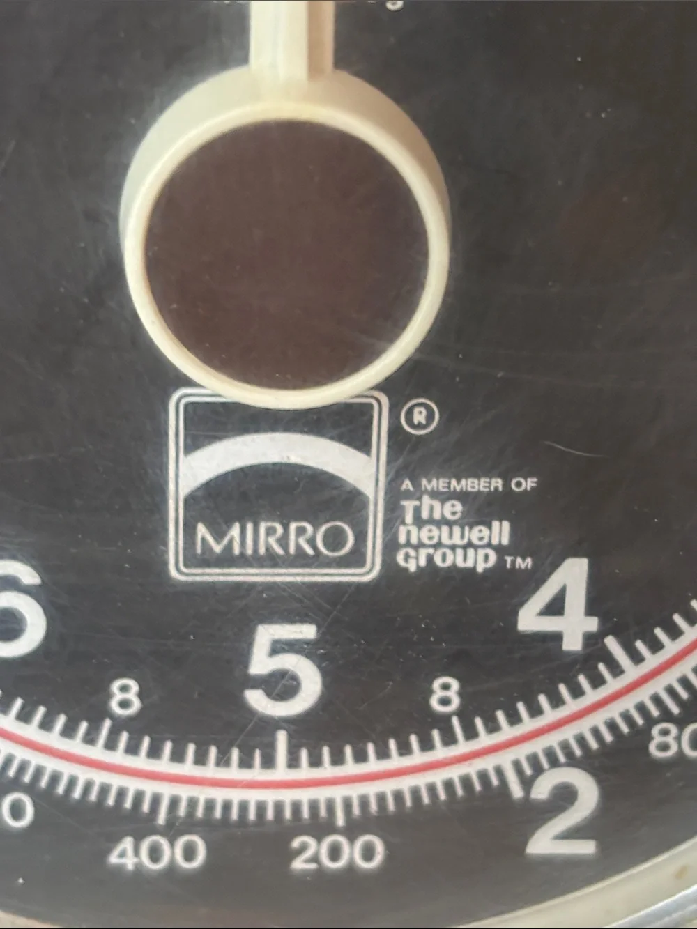 Mirro white kitchen